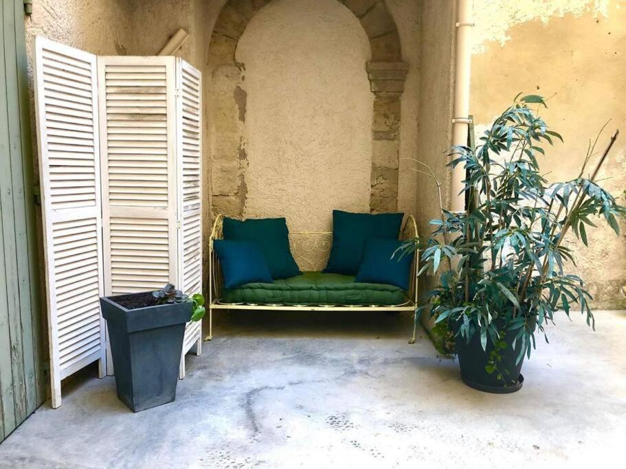 Ulysse, Appartement Spacieux Au Centre Historique D'Uzes En Rez-De-Chaussee Avec Exterieur, Proche Parking Des Marroniers ภายนอก รูปภาพ